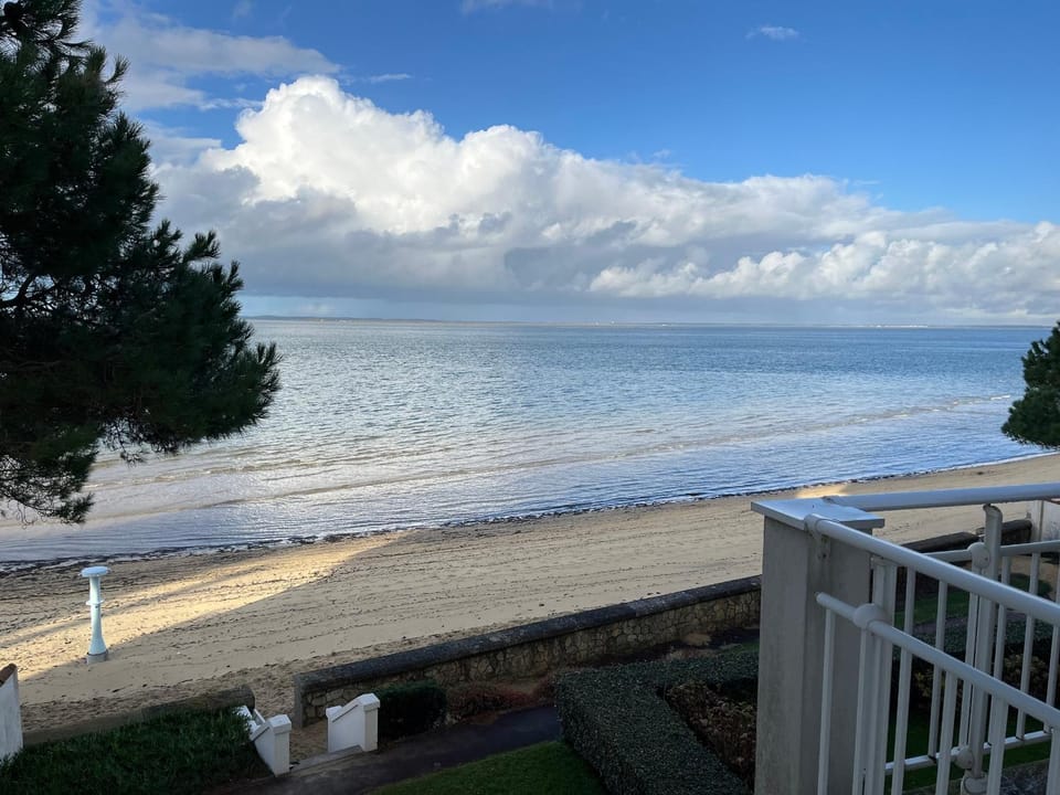 Appartement T3 en bord de mer avec parking sécurisé et WiFi - FR-1-374-230 Apartment in Arcachon