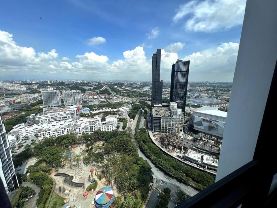 I-City Luxury Condominiums, Shah Alam - Smarthome Apartment in Selangor, Malaysia