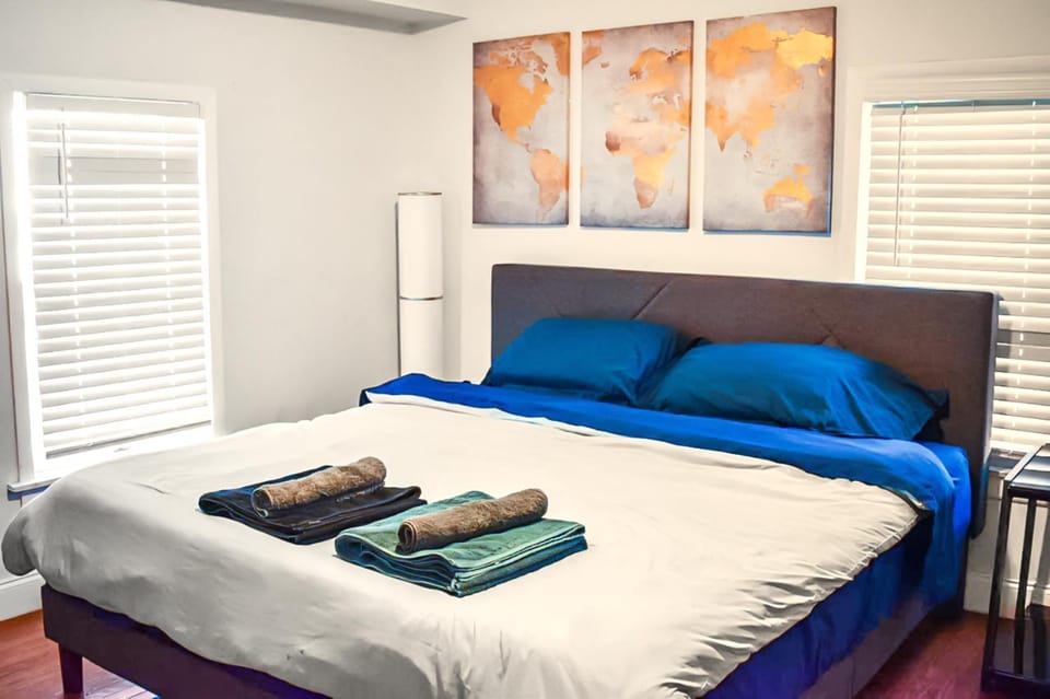 Bed, Bedroom