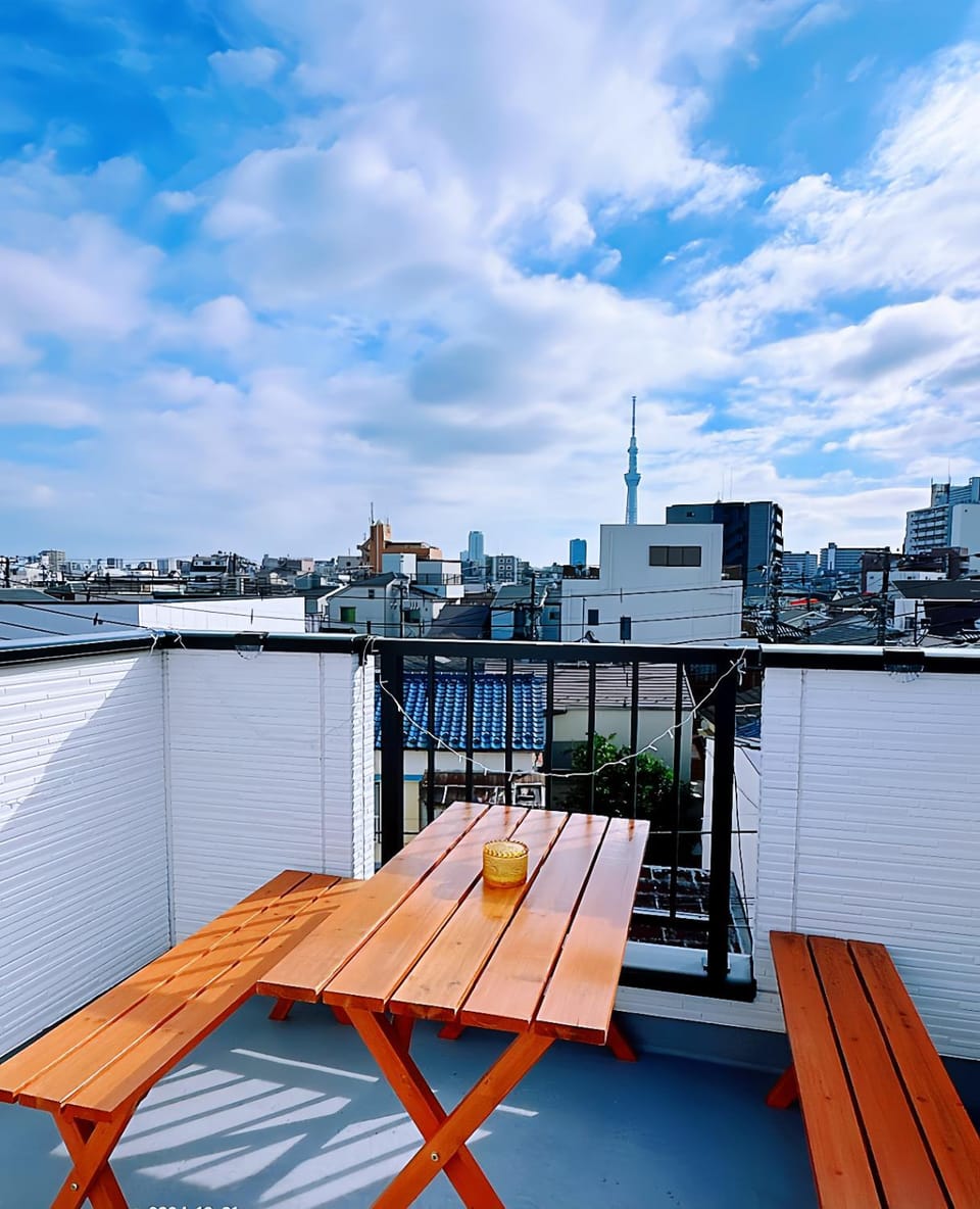Day, View (from property/room), Balcony/Terrace, City view