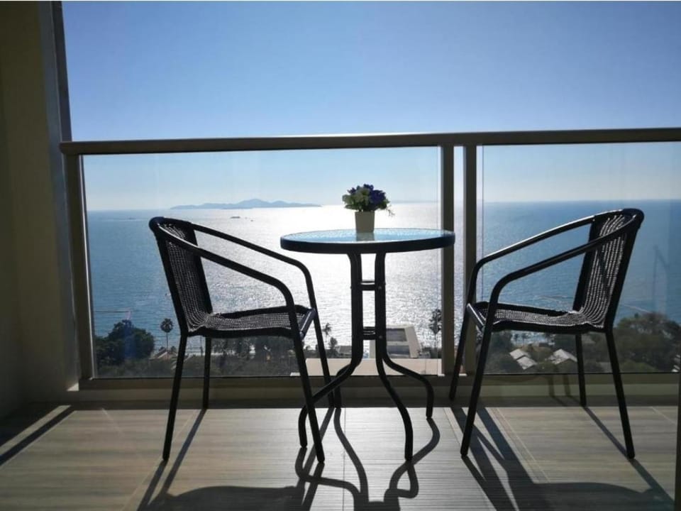 Riviera beach wongamat tower Apartment in Pattaya City