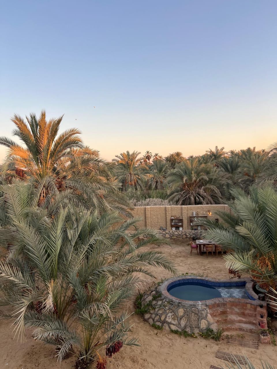 Day, Natural landscape, Pool view, Swimming pool, sunbed