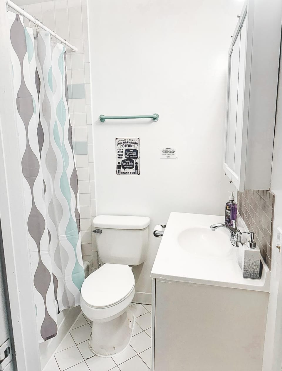 Shower, Toilet, Bathroom, bidet, towels