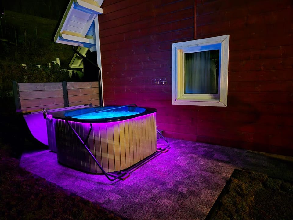 Hot Tub