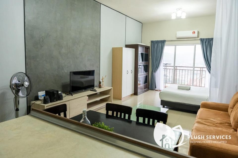 Living room, Photo of the whole room