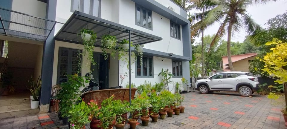 Property building, Garden