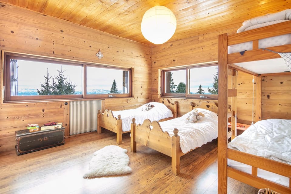 Bed, bunk bed
