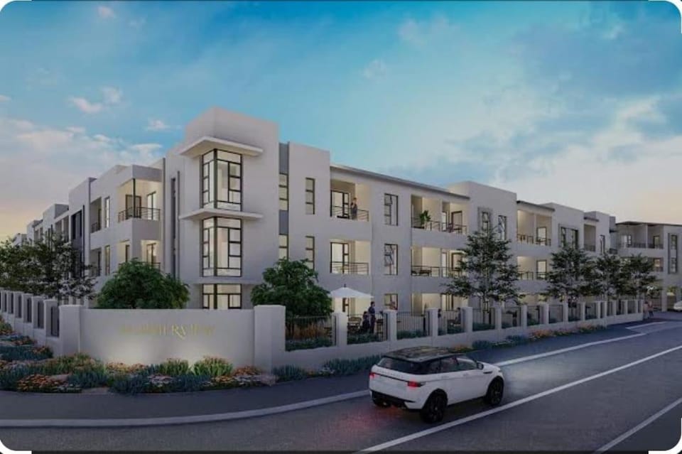 R&R at Summerview Sonstraal Heights Apartment in Cape Town