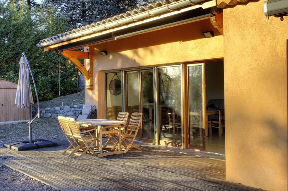 Property building, Balcony/Terrace