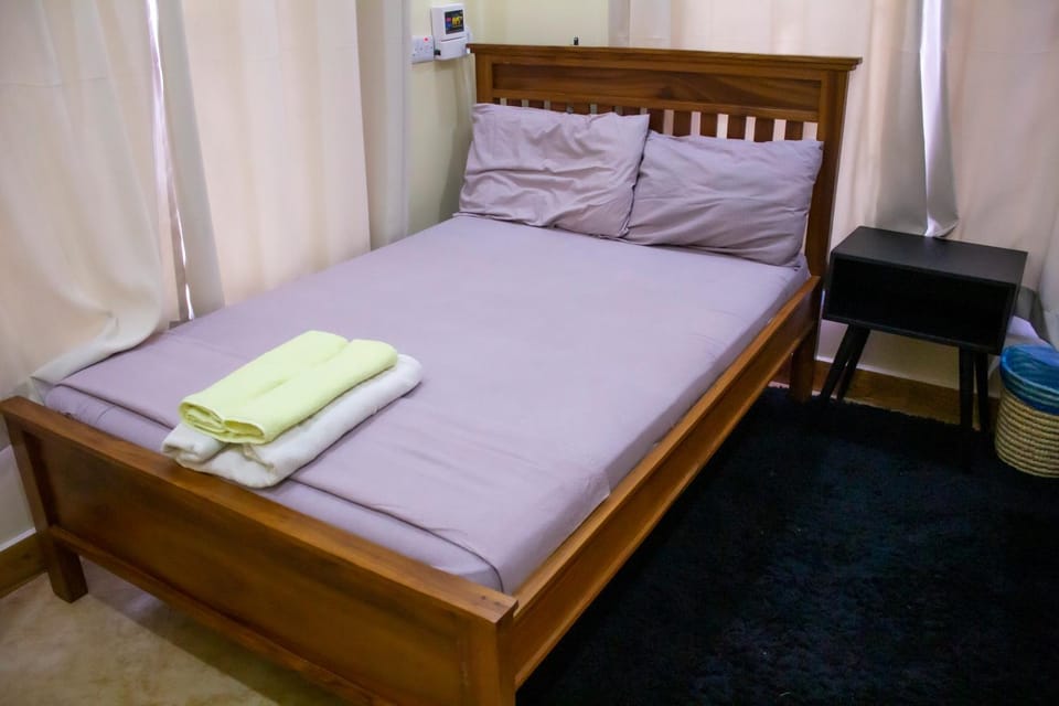 Private Room in 2-Bedroom Apartment with Shared Spaces Bed and Breakfast in City of Dar es Salaam