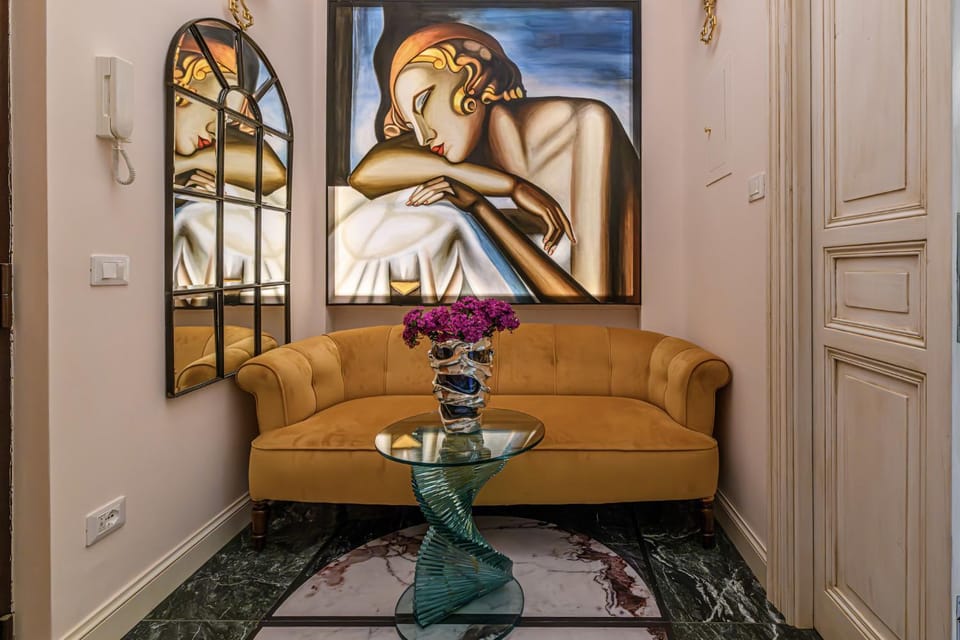 Decorative detail, Seating area