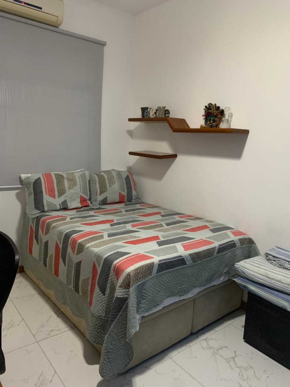 Bed, Photo of the whole room, Bedroom, air conditioner