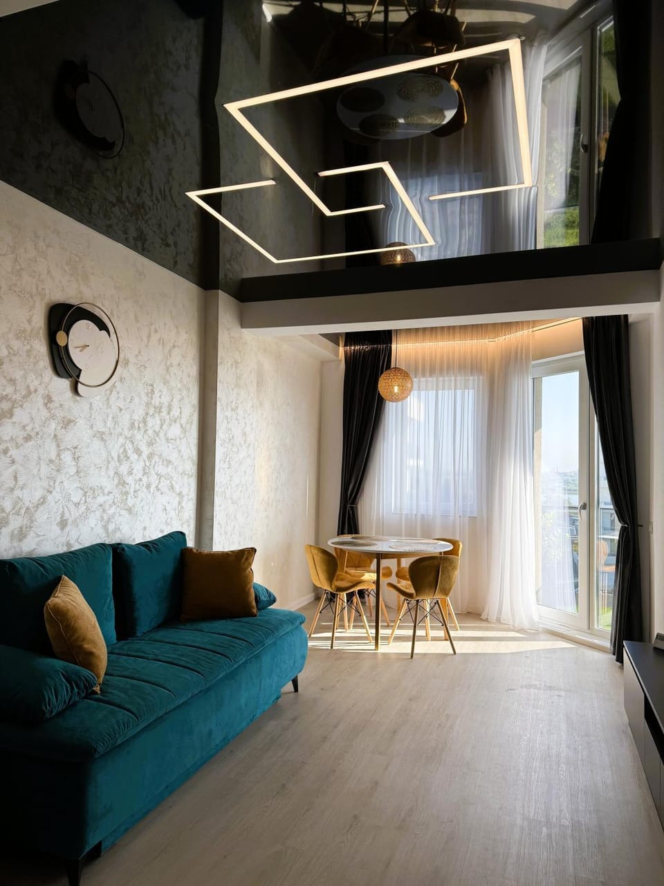 Bed, Living room, Seating area
