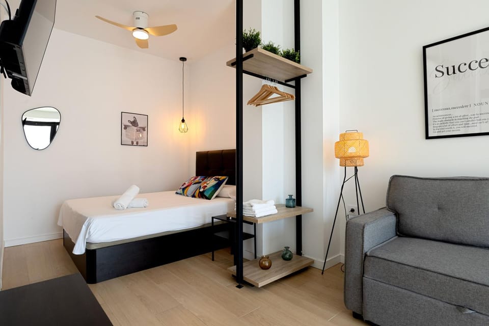 Bed, Living room, Bedroom, wardrobe