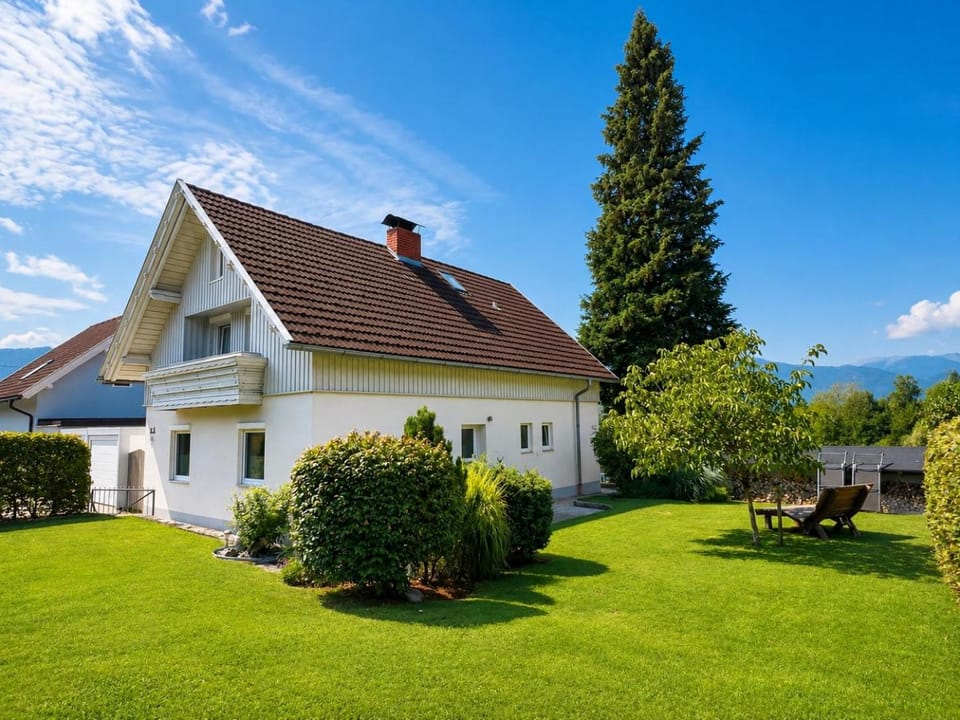 Property building, Garden view