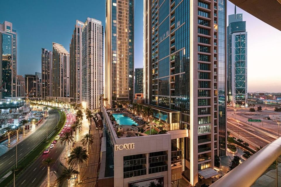 Neighbourhood, City view