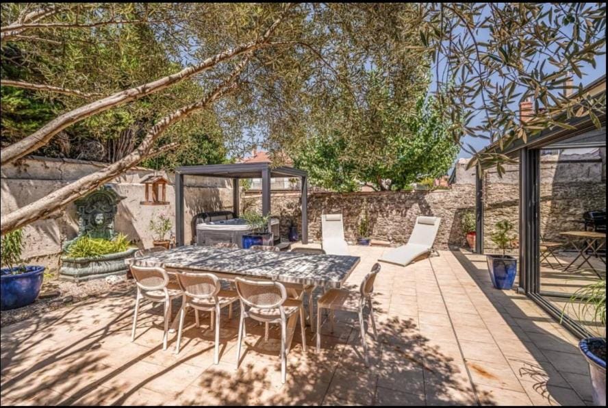 Comme une évidence Villa in Carcassonne