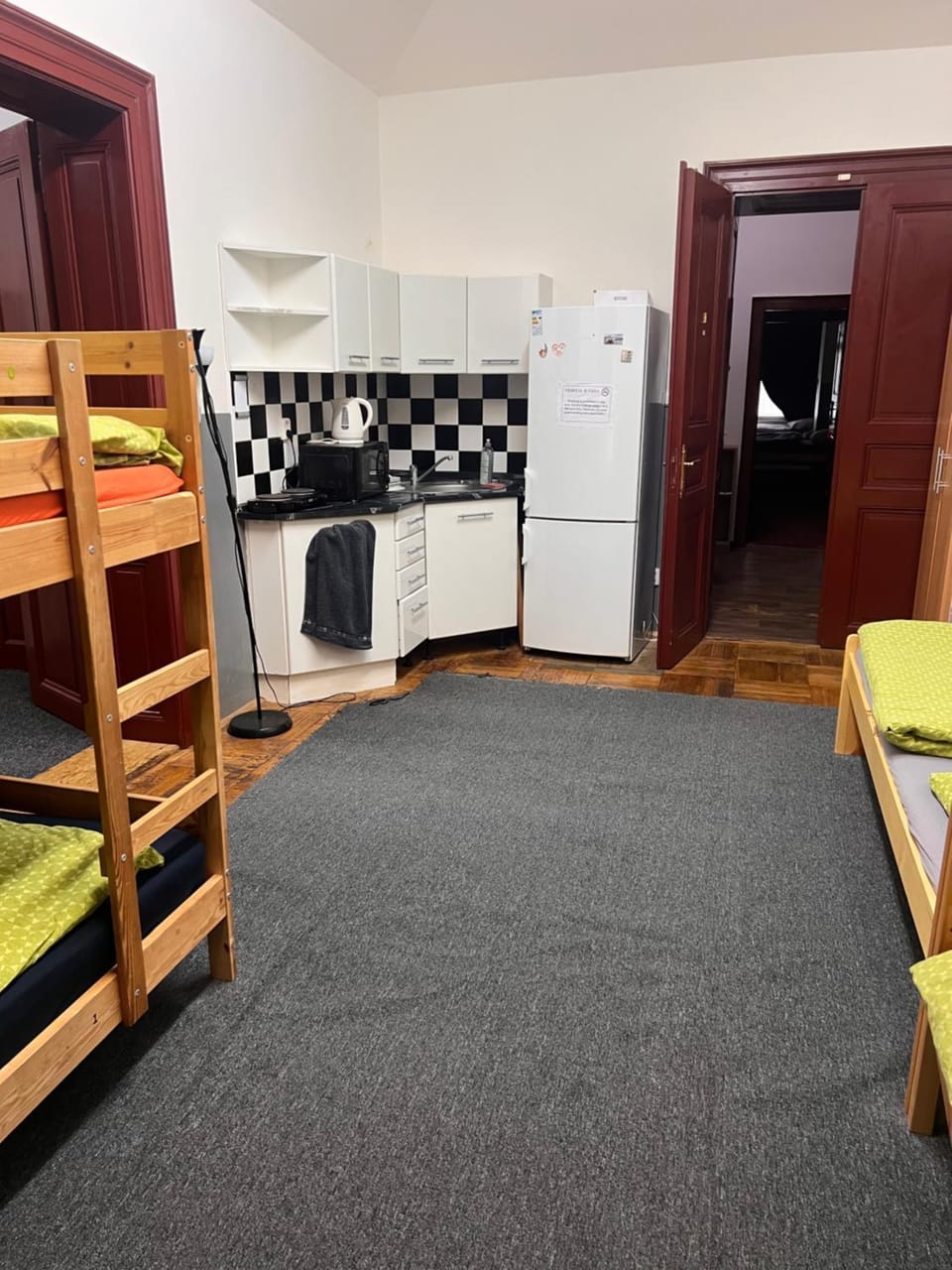 Summer apartment Hostel in Prague