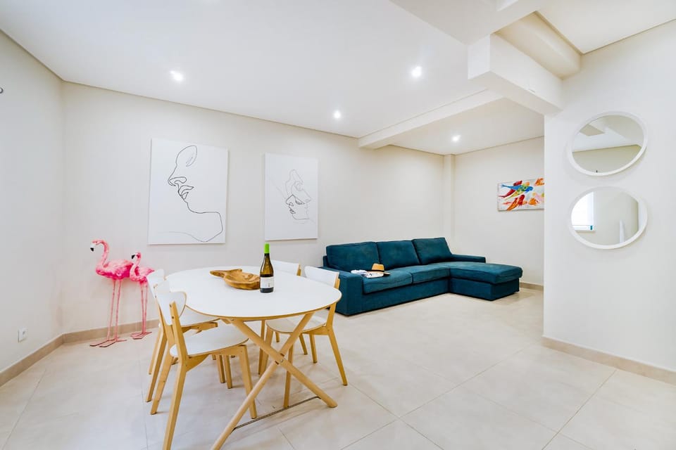 Vivenda das Conchas - Just 50 Meters from the Beach House in Quarteira