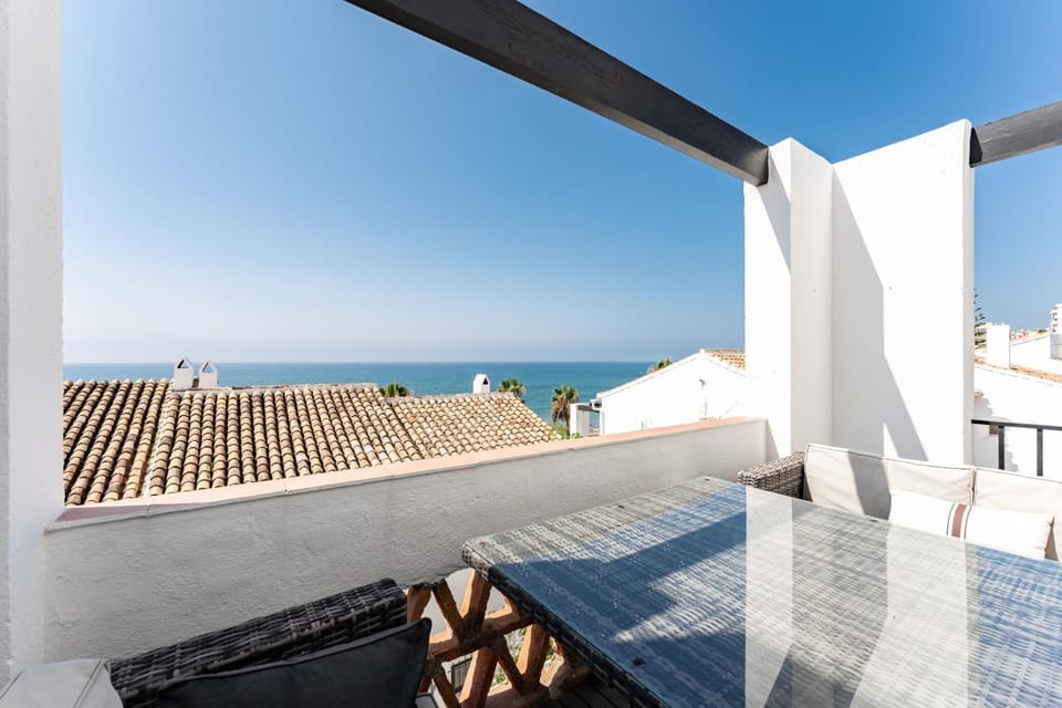 Day, Natural landscape, View (from property/room), Balcony/Terrace, Sea view
