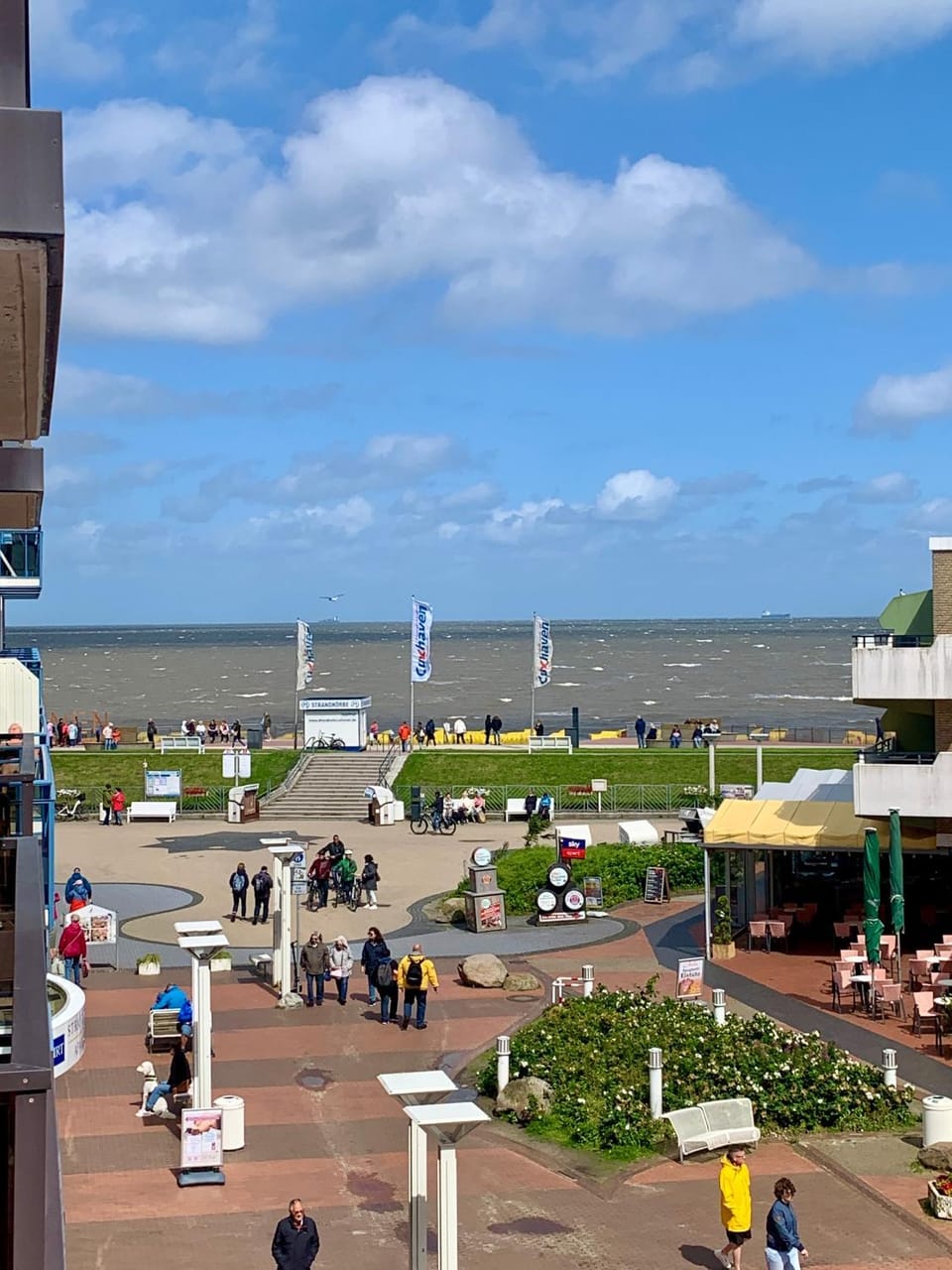 Neighbourhood, Balcony/Terrace, Beach, Sea view, Location