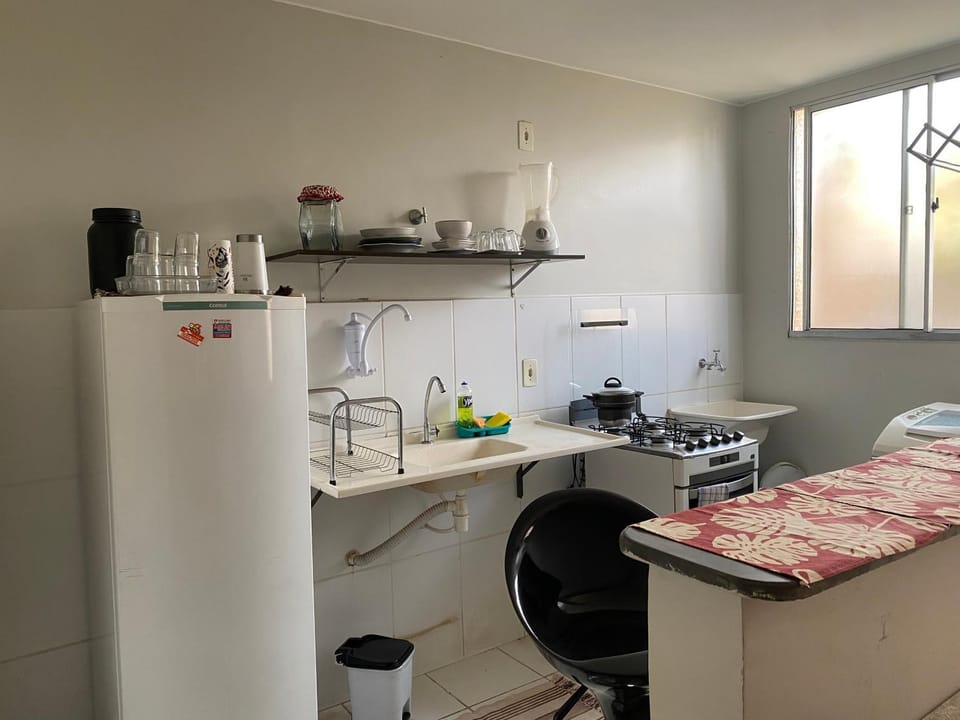 Apto térreo com garagem, quintal condomínio com portaria 24h Apartment in State of Goiás