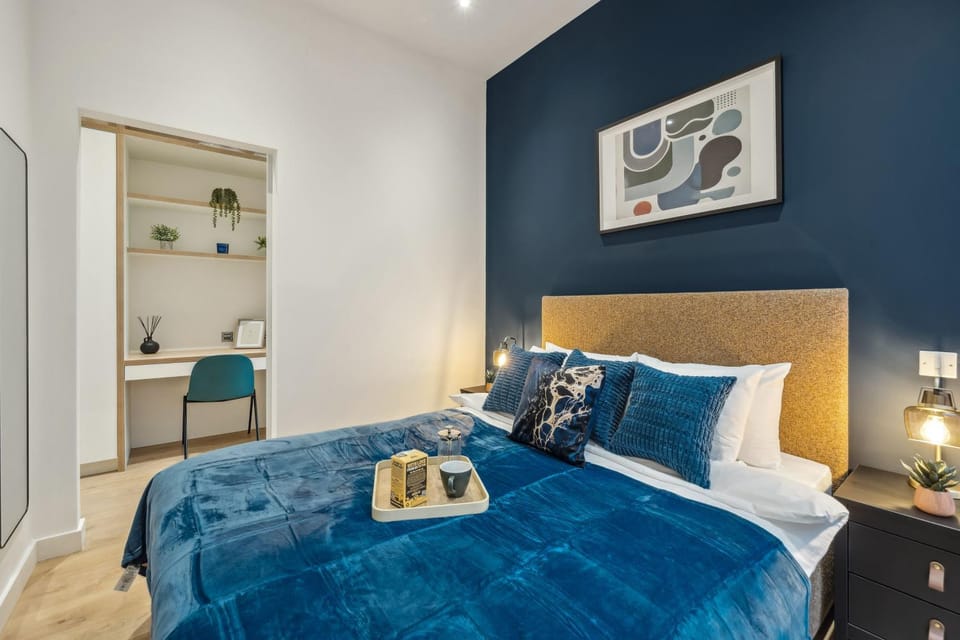 Bed, Bedroom, wardrobe