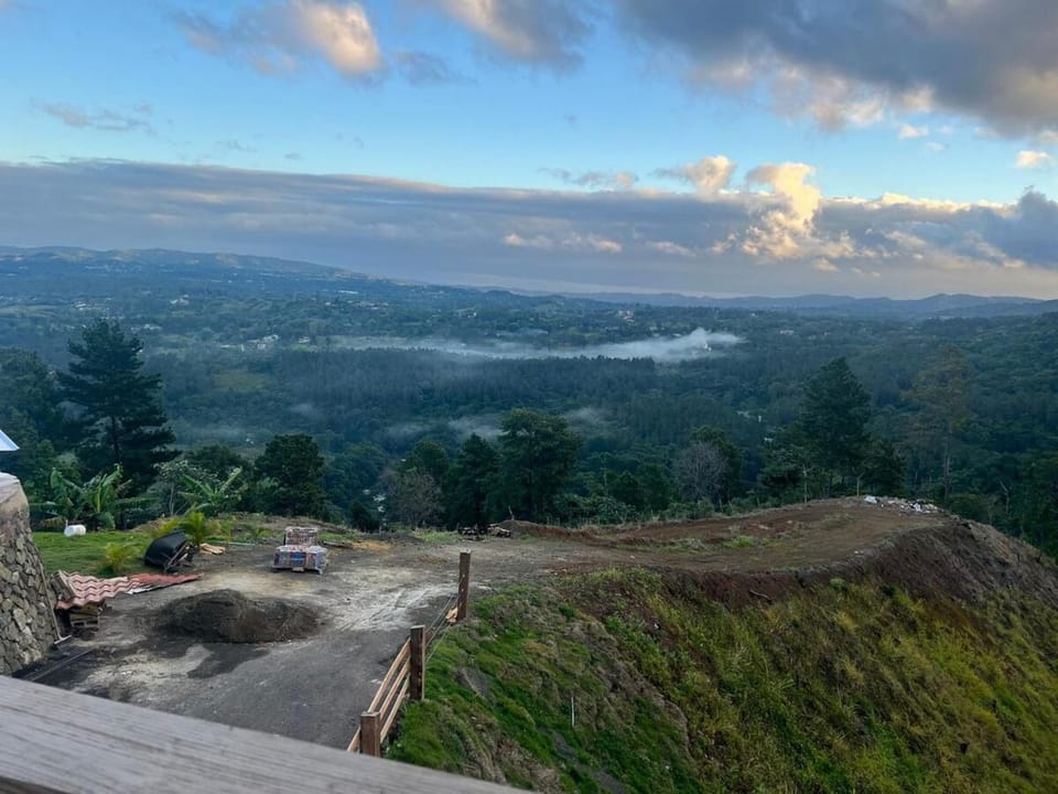 Vista Montaña Jimenoa de la Rosa Villa in Jarabacoa