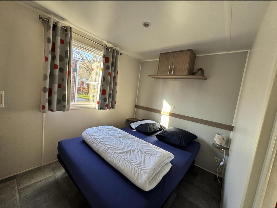 Grand MobilHome 6 Places Climatisé Campground/ 
RV Resort in Vosges