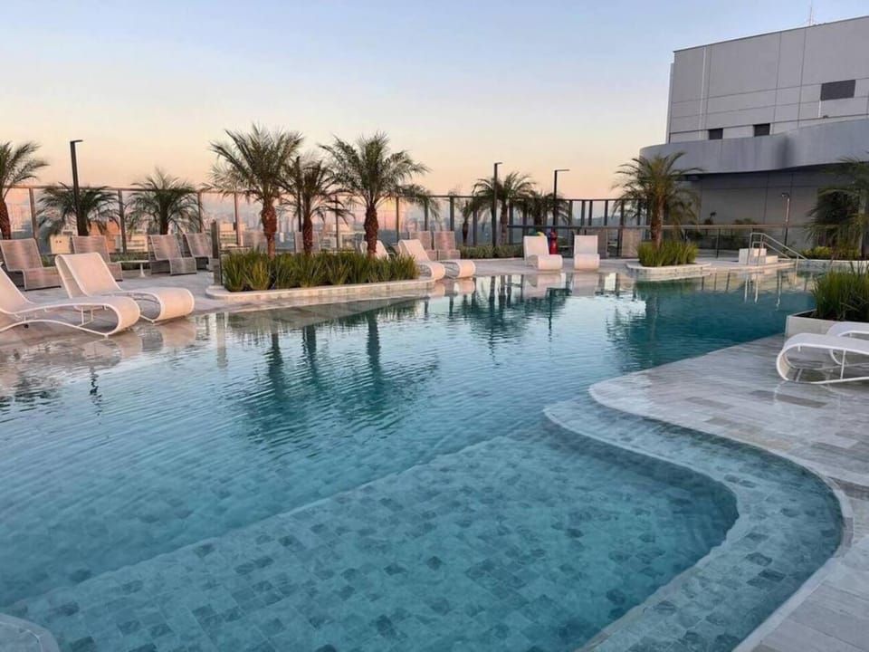 Pool view, Swimming pool, sunbed