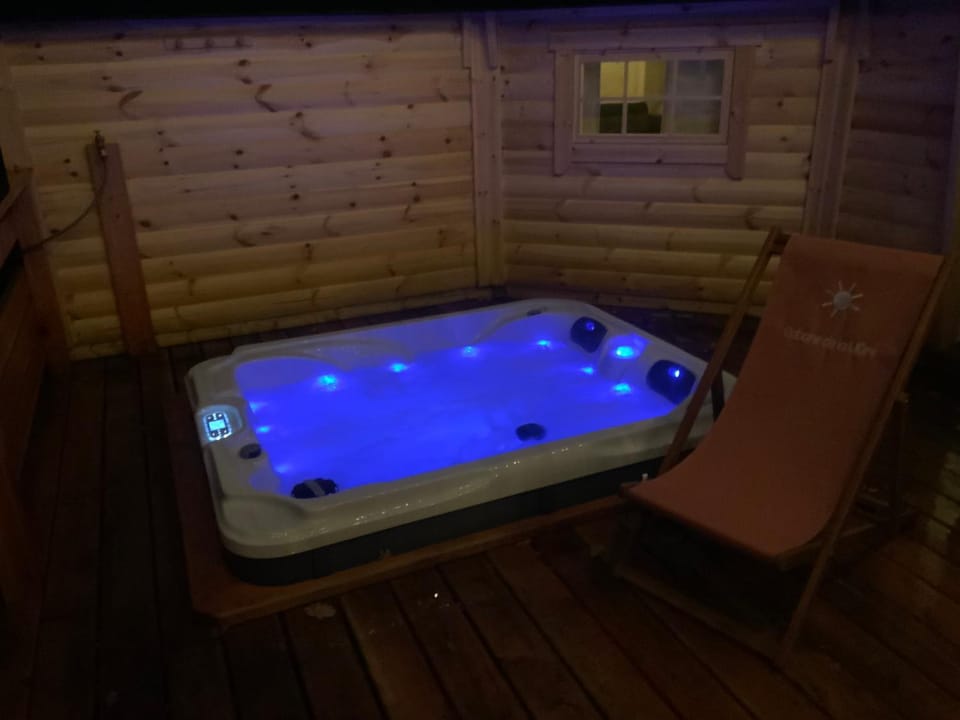 Hot Tub