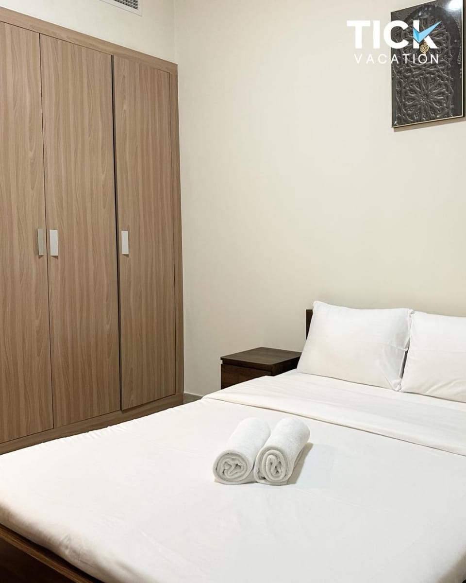 Tick - Contemporary Studio with Balcony Azizi Riviera Apartment in Dubai