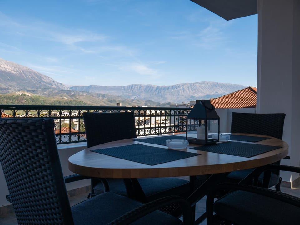 Day, Natural landscape, View (from property/room), Balcony/Terrace, Mountain view