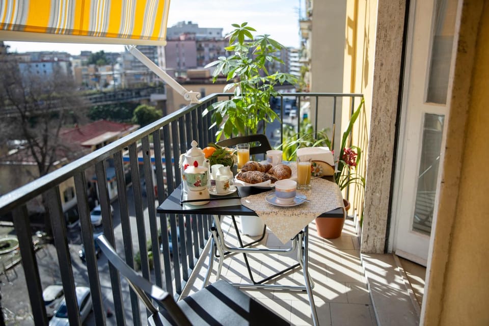 Balcony/Terrace, Breakfast