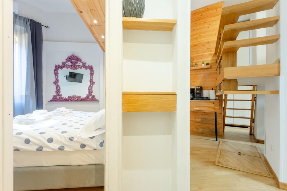 Bed, Kitchen or kitchenette, Photo of the whole room