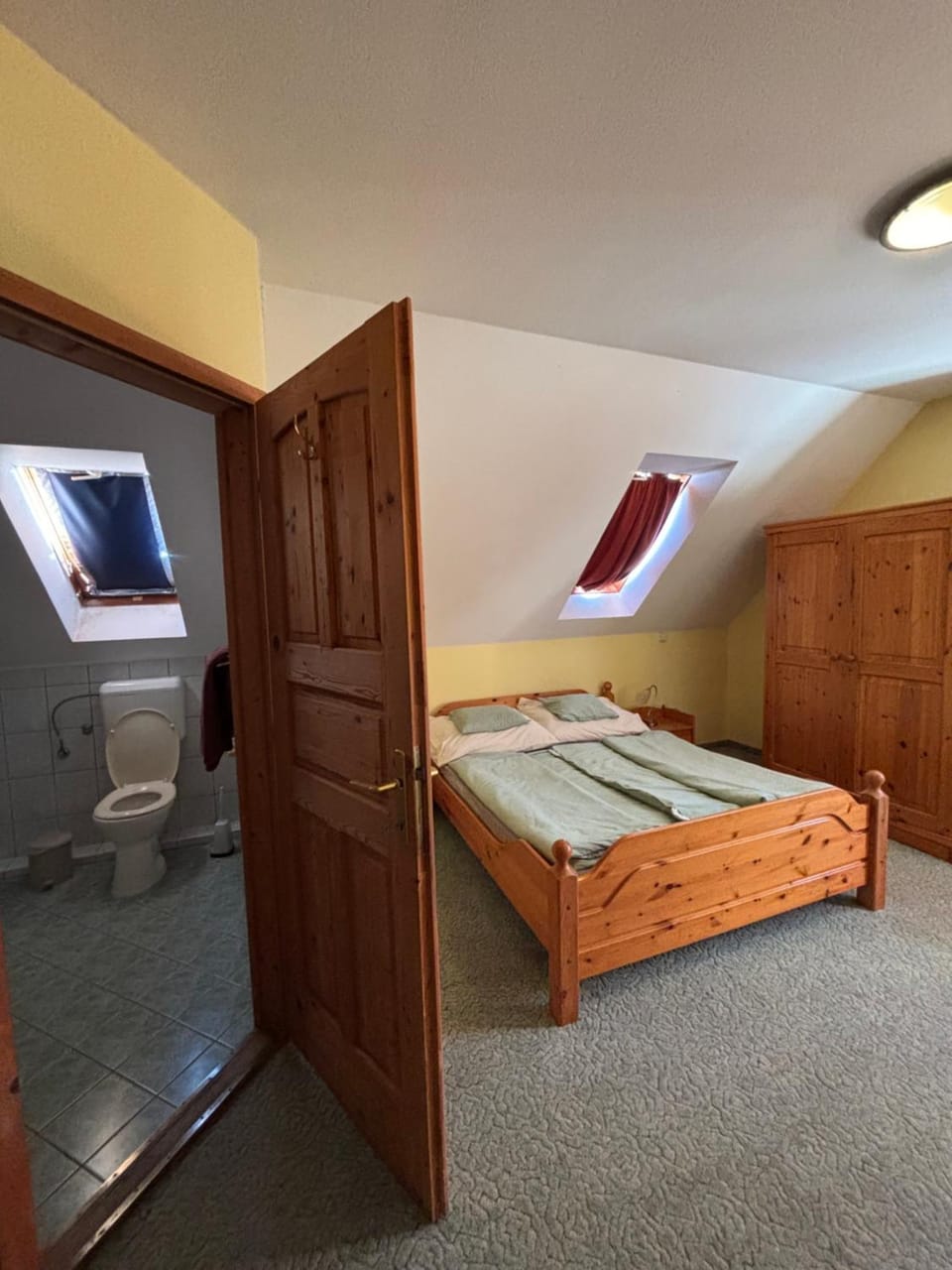 Katona József utcai Panzió Bed and Breakfast in Hungary
