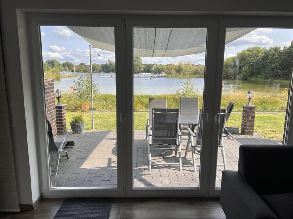 NEU! Ferienhaus Schöne Aussicht direkte Strandlage House in Aurich