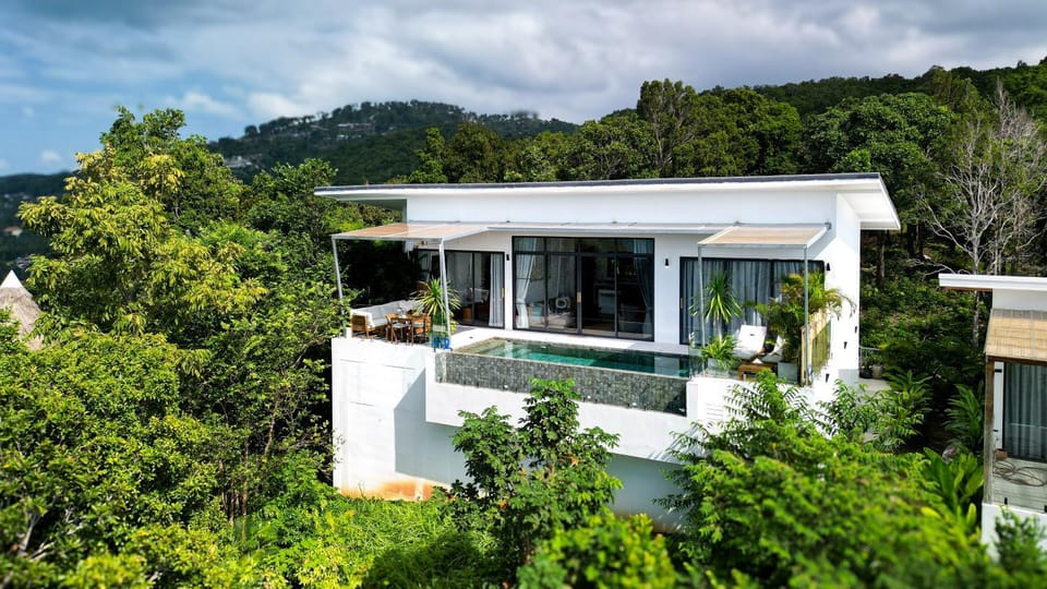 Delux Seaview Villa 3 Bedrooms Villa in Ko Pha-ngan Sub-district