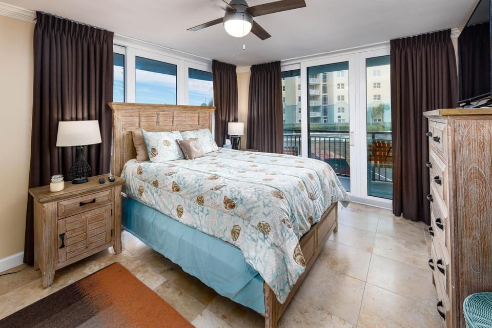 Nautilus 2211 Gulf View 2nd Floor 2 BR 2 BA House in Okaloosa Island