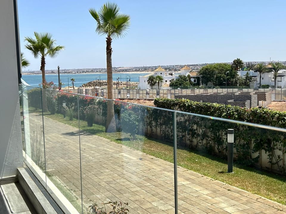 Property building, Day, Natural landscape, View (from property/room), Balcony/Terrace, City view, Sea view