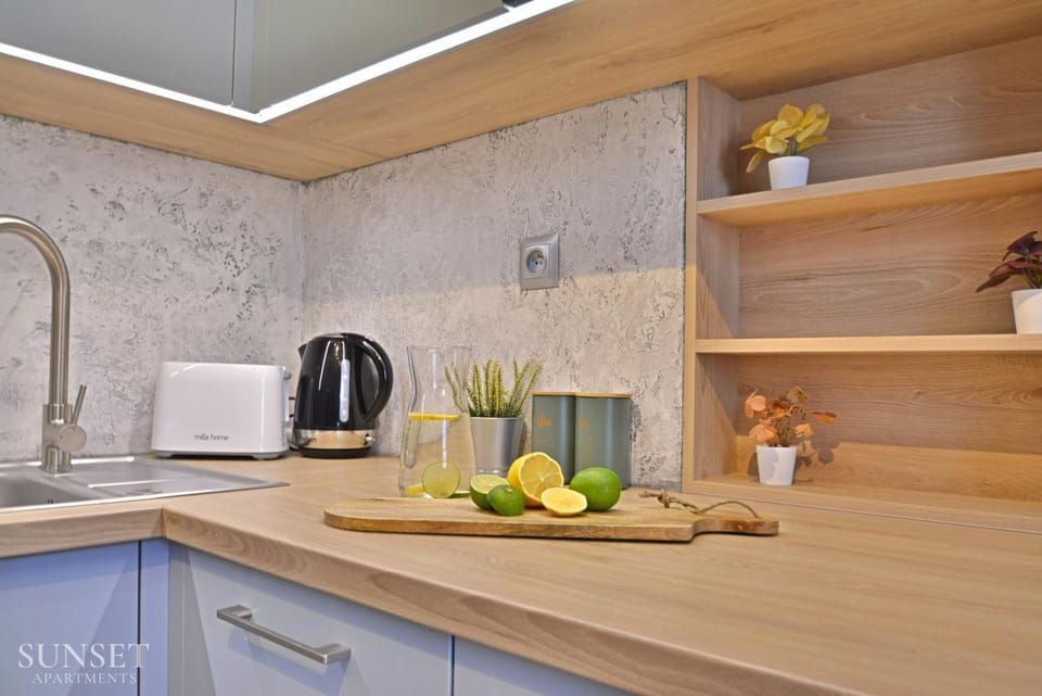 Coffee/tea facilities, Kitchen or kitchenette, toaster