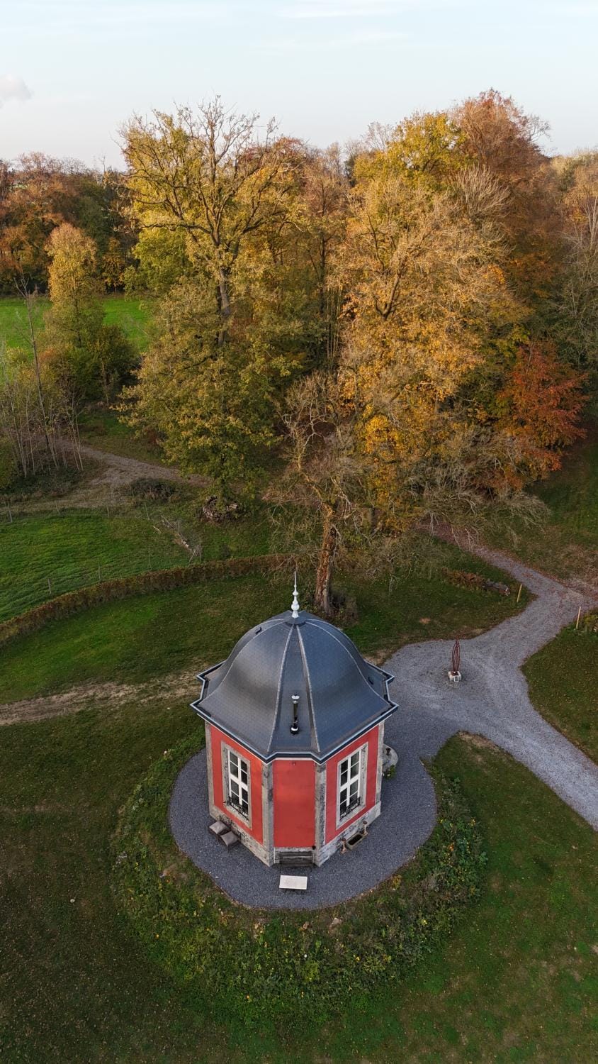 Property building, Bird's eye view