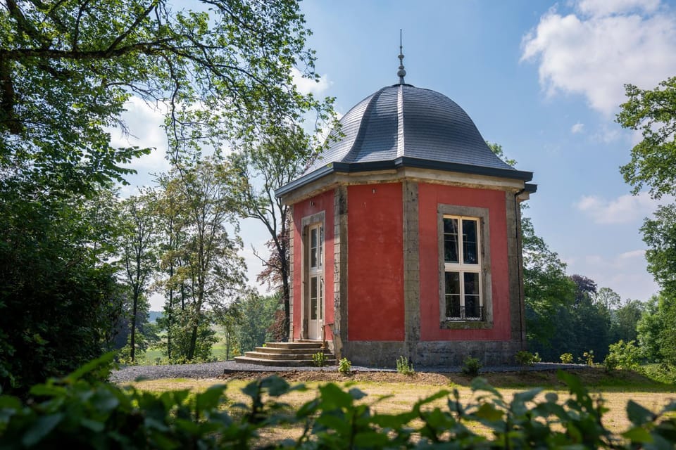 Property building, Spring, Natural landscape, Garden, Garden view