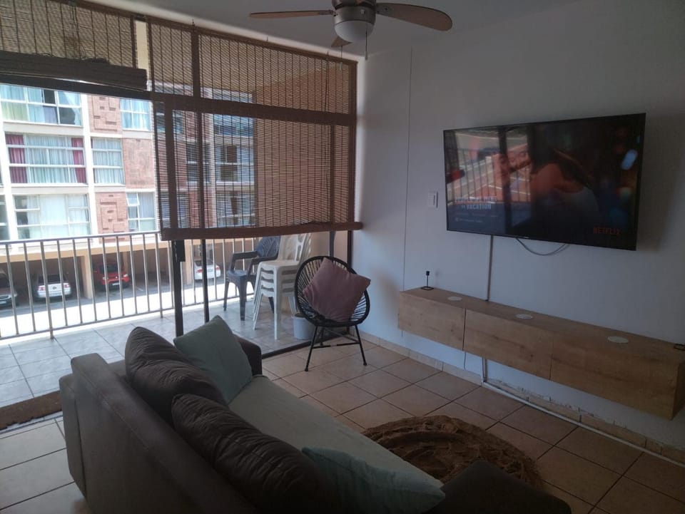 Amazibu 203 Apartment in KwaZulu-Natal