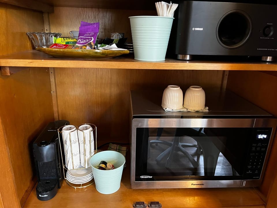 Coffee/tea facilities, Kitchen or kitchenette