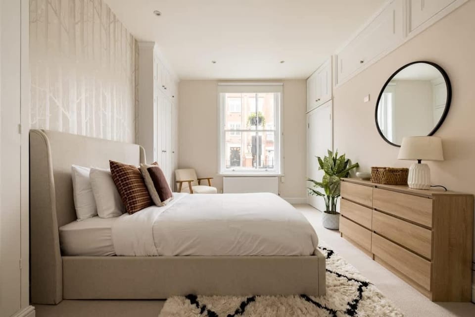 The Chelsea Nest - Stylish 2BDR with Balcony Apartment in City of Westminster