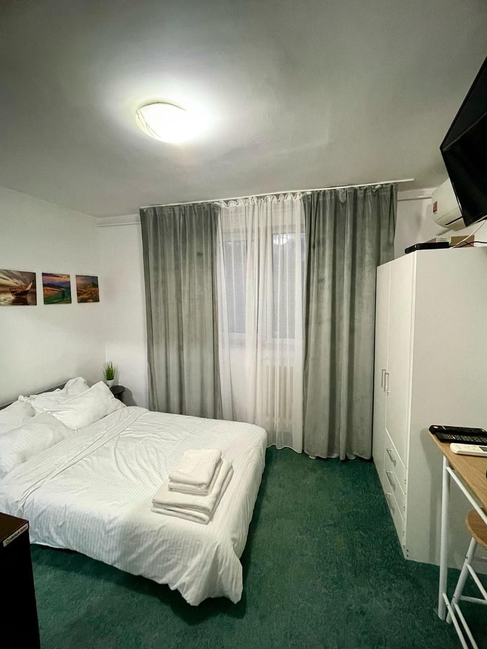 Living room, Bedroom