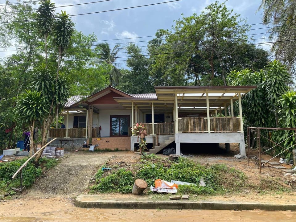 GELATHAÏ Home Vacation rental in Ko Phayam