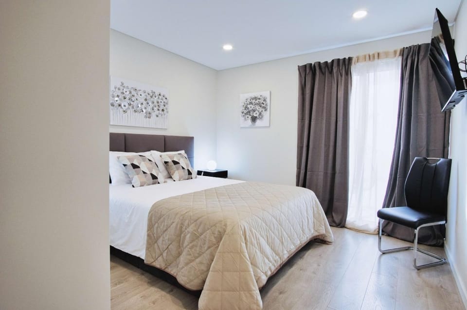 TV and multimedia, Bedroom