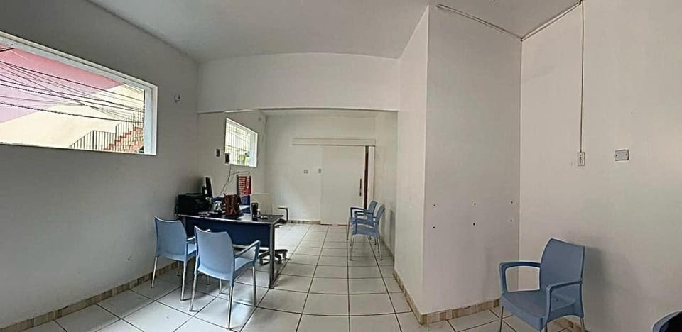 Casa completa com carro e motorista para a COP 30 em fase final de reforma House in Belém